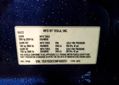 2022 Tesla Model Y из США, поврежденный, VIN 7SAYGDEE3NF480251